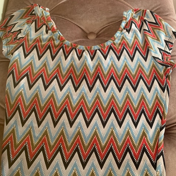 Crop top! - Picture 2 of 3